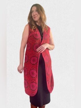 Vintage Long Knit Boho Vest - Pink & Red Floral